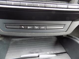 BMW X6 (2010) 50i/Active Hybrid/PANO/DPH/ - náhled 31