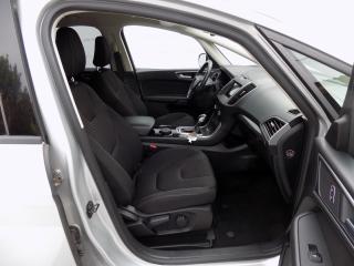 Ford S-MAX (2017) 2.0TDCi/Titanium/7.Míst/AT/ - náhled 16