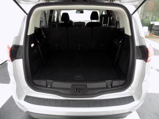 Ford S-MAX (2017) 2.0TDCi/Titanium/7.Míst/AT/ - náhled 9