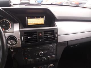 Mercedes-Benz GLK 2.2CDI,125kW,4x4,KŮŽE,TAŽNY ! - náhled 10