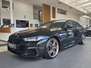 BMW M550i xDrive