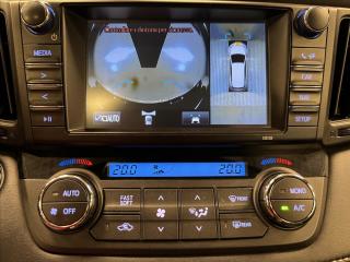 Toyota RAV4 2,5 Hybrid AT EXECUTIVE - náhled 7
