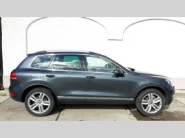 Volkswagen Touareg 3.0TDI 180KW NAVI ALU20 BIXEN 