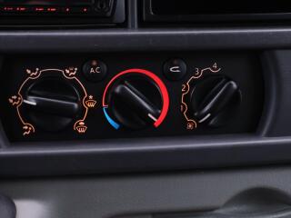 Renault Ostatní 3,0 dCi 100kW klima - náhled 27