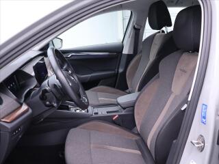 Škoda Octavia 2,0 TDI 147kW 4x4 DSG Scout - náhled 10