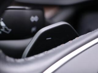 Škoda Octavia 2,0 TDI 147kW 4x4 DSG Scout - náhled 17