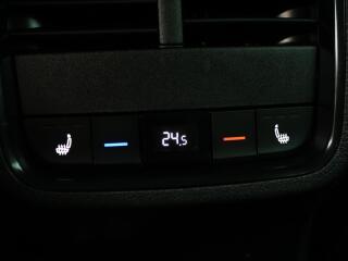 Škoda Octavia 2,0 TDI Clever Matrix 1.Maj DP - náhled 25