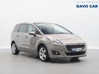 Peugeot 5008 2.0 HDI 110kW K��e Navi 7-M�st