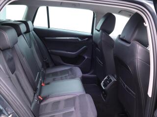 Škoda Octavia 1,0 eTSI DSG Style Plus DPH - náhled 12