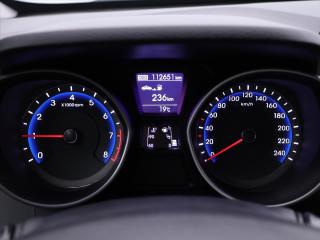 Hyundai i30 1,6 GDI 88kW Trikolor Komfort - náhled 16