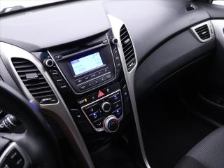 Hyundai i30 1,6 GDI 88kW Trikolor Komfort - náhled 19