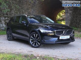 Volvo V60 2.0 B4 AWD Cross Country DPH