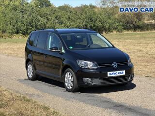 Volkswagen Touran 1.2 TSI Match 7-M�st Serv.knih