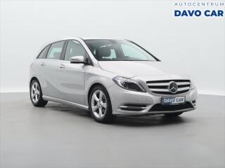 Mercedes-Benz 1.5 180CDI 80kW Bi-Xenon K��e