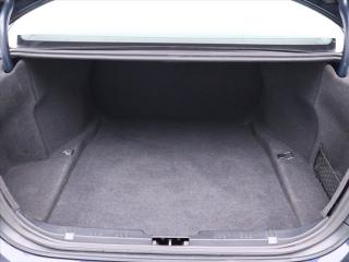 BMW Řada 5 2.5 525i Aut. 141kW Kůže Xenon - náhled 10