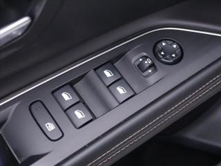 Peugeot 5008 2,0 HDI 133kW Aut. CZ GT-Line - náhled 19