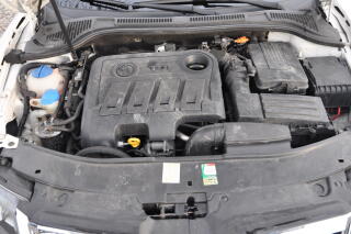 Škoda Superb II 2.0TDi 103kW DSG KOMBI - náhled 10