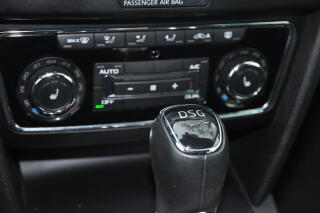 Škoda Superb II 2.0TDi 103kW DSG KOMBI - náhled 18