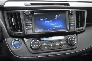 Toyota RAV4 2.5 Hybrid 114kW - náhled 15