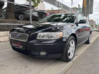 Volvo V50 2.0D/2005/MOMENTUM.MANU�L.TA�N