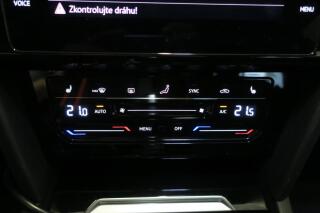 Volkswagen Touareg (2021) R-Line 3.0 TDI 210kW Tipt. 4M - náhled 36