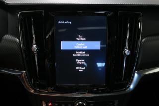 Volvo V90 (2018) 2.0 D CROSS COUNTRY OCEAN RACE - náhled 28