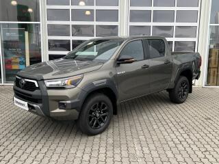 Toyota Hilux 2.8 DC 6A/T HEV 48W INVINCIBLE