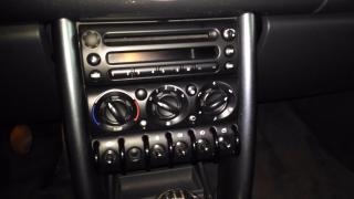 Mini One (2006) 1,6I,66KW,KLIMA,ALU,SERVISKA - náhled 13