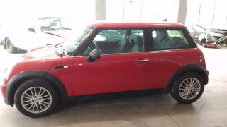 Mini One (2006) 1,6I,66KW,KLIMA,ALU,SERVISKA - náhled 3