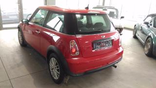 Mini One (2006) 1,6I,66KW,KLIMA,ALU,SERVISKA - náhled 4
