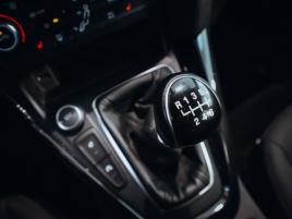 Ford Focus 1.5 EcoBoost Titanium - náhled 14