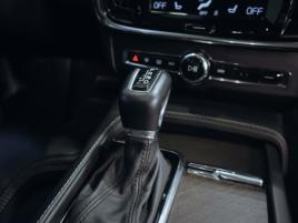 Volvo V90 D5 Cross Country 173 kW - náhled 11