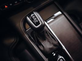 Volvo V90 D5 Cross Country 173 kW - náhled 12