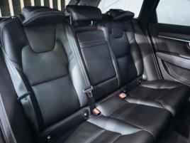 Volvo V90 D5 Cross Country 173 kW - náhled 24