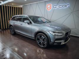 Volvo V90 D5 Cross Country 173 kW - náhled 2