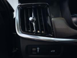 Volvo V90 D5 Cross Country 173 kW - náhled 9