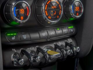 Mini Cooper (2020) 5/20 ČR SE - NAVI, HARMAN/K - náhled 33