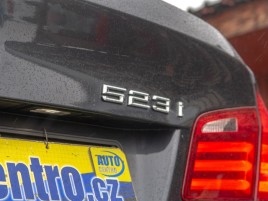 BMW Řada 5 (2010) 3.0i mat – NAVI - náhled 10