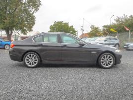 BMW Řada 5 (2010) 3.0i mat – NAVI - náhled 4