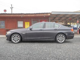 BMW Řada 5 (2010) 3.0i mat – NAVI - náhled 8