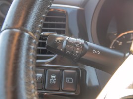 Mitsubishi Outlander (2013) 2.2D 110KW 4x4 – 1 MAJITEL - náhled 19