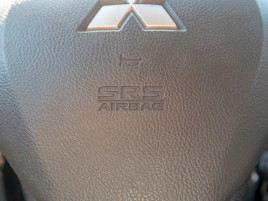 Mitsubishi Outlander (2013) 2.2D 110KW 4x4 – 1 MAJITEL - náhled 31