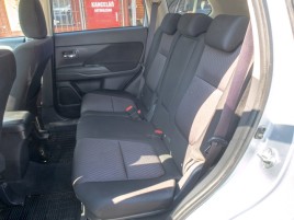 Mitsubishi Outlander (2013) 2.2D 110KW 4x4 – 1 MAJITEL - náhled 37