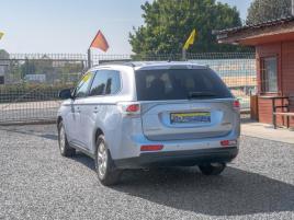 Mitsubishi Outlander (2013) 2.2D 110KW 4x4 – 1 MAJITEL - náhled 7