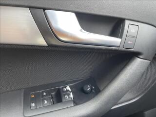 Audi A3 2,0 TDi 103kW*S-line*Pravideln - náhled 14