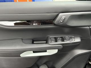 Ford Ranger 2.3Hybrid PHEV 205kW STORMTRAK - náhled 19