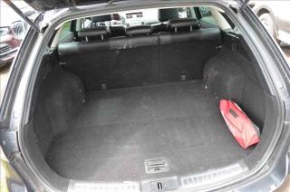 Škoda Octavia (2007) COMBI II. 2,0 TDI DPF 4X4 ELEG - náhled 26