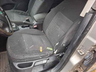 Škoda Octavia (2007) COMBI II. 2,0 TDI DPF 4X4 ELEG - náhled 32
