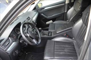 Volkswagen Passat (2017) 2,0 BITDI DSG 4-MOTION - náhled 19