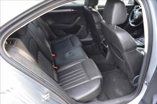 Volkswagen Passat (2017) 2,0 BITDI DSG 4-MOTION - náhled 23